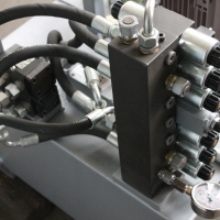 Hydraulic power units 4